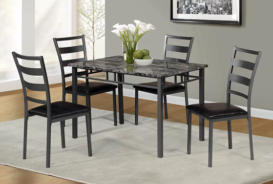 D3076 Dining Table With 4 Chairs