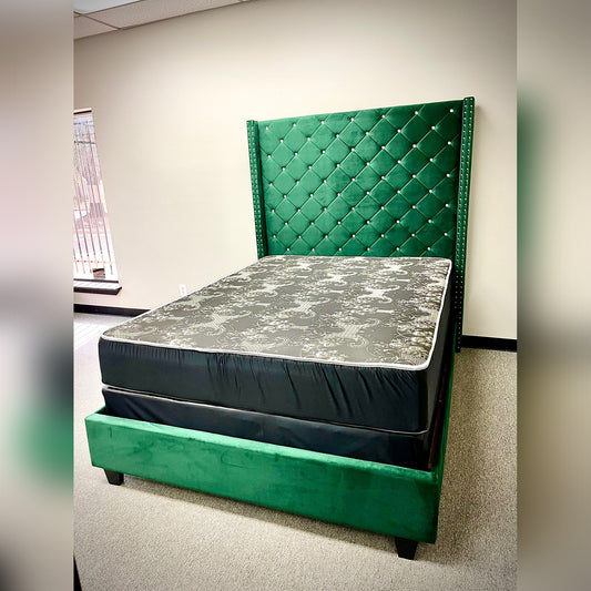 Mersin Green Upholstered Velvet Bed